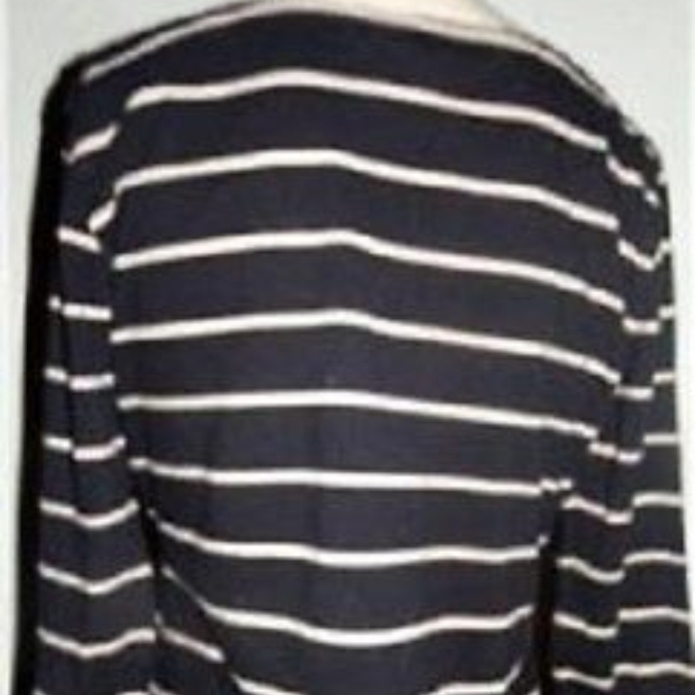 H & M Black/ Beige Stripe Stretch Knit Shirt - Picture 5 of 5